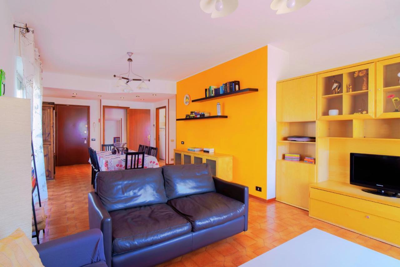 Apartamento La Casa Nel Sole Grandate Exterior foto